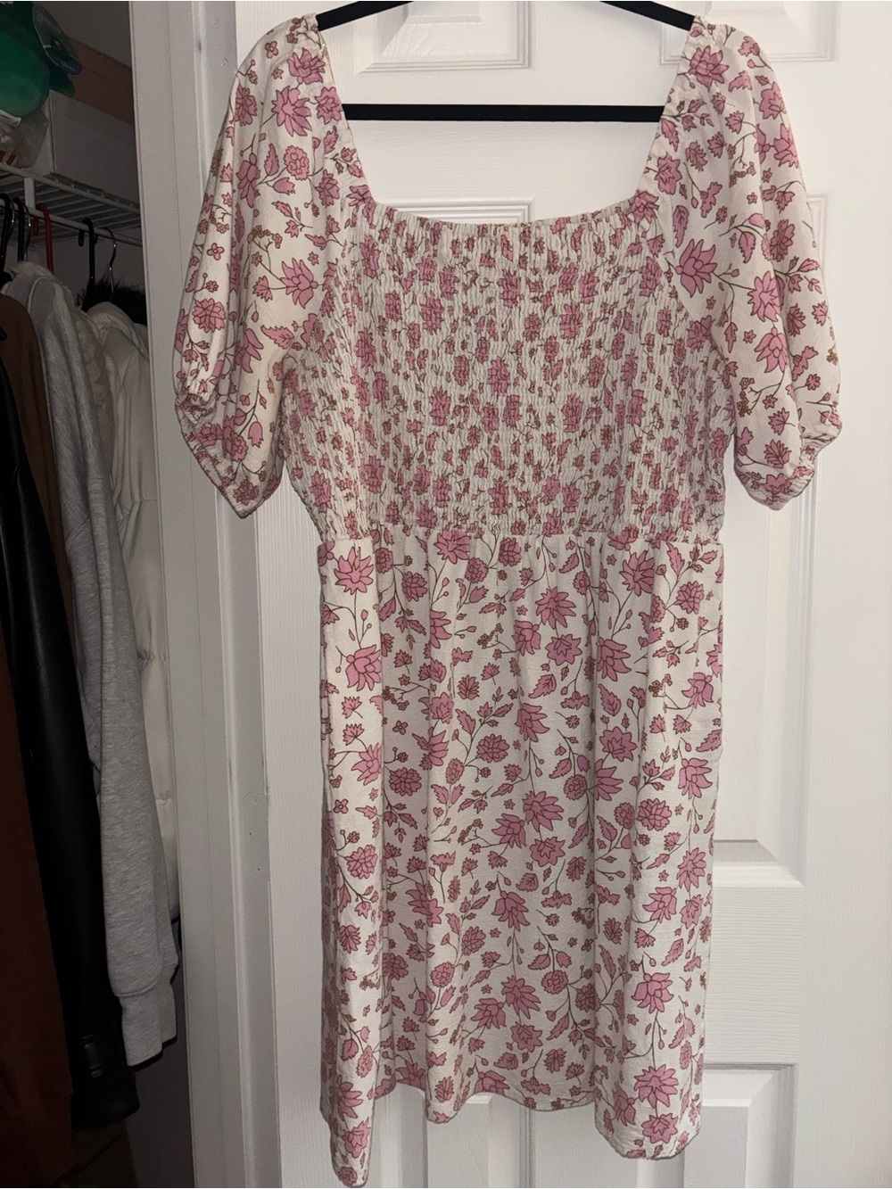 Universal Thread Pink White Floral Smocked Milkmaid Puff Sleeve Dress XL